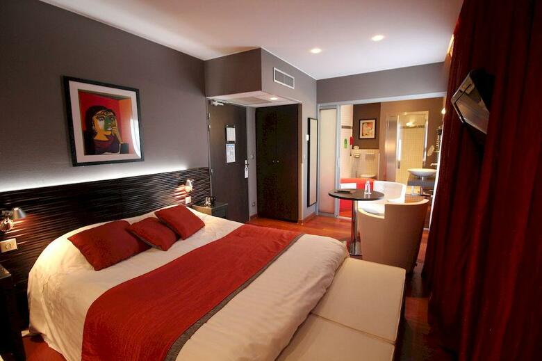 Hotel H�tel Saint Christophe