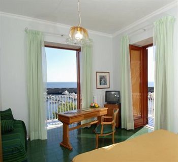 Hotel La Bussola