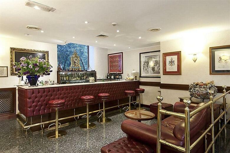 Hotel Bristol