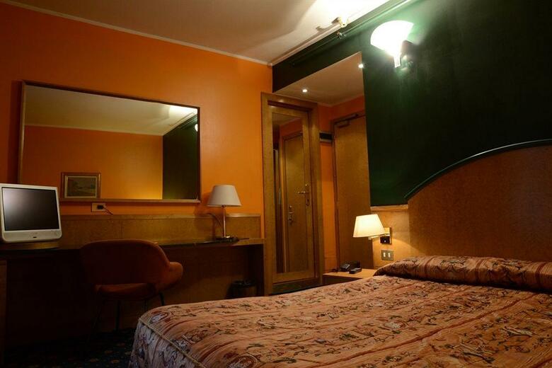 Hotel Carrobbio