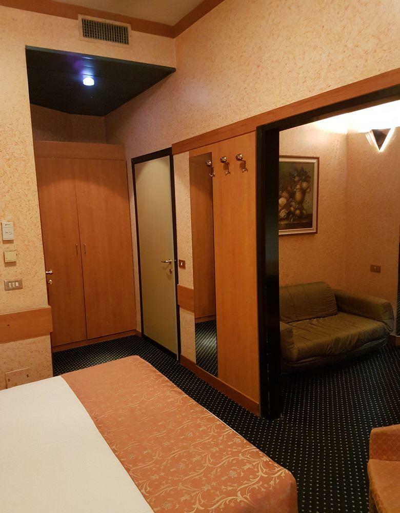 Hotel Mentana