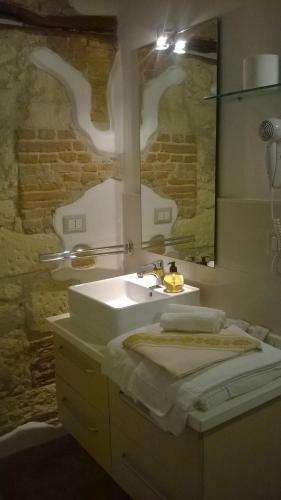 Bed & Breakfast Arch�