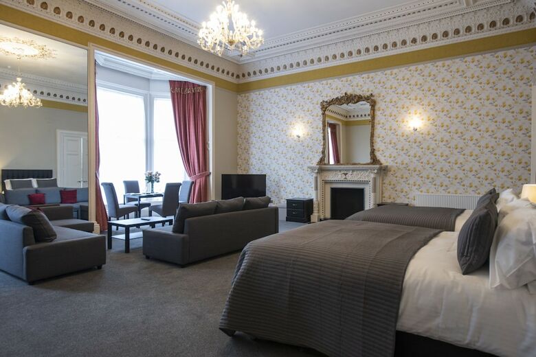 Hotel Grosvenor Suites
