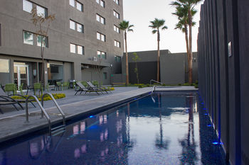 Holiday Inn Express Hotel & Suites Hermosillo