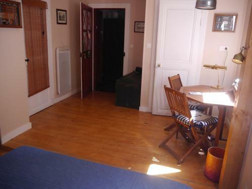 Bed & Breakfast Chambre D'h�tes La C�lestine