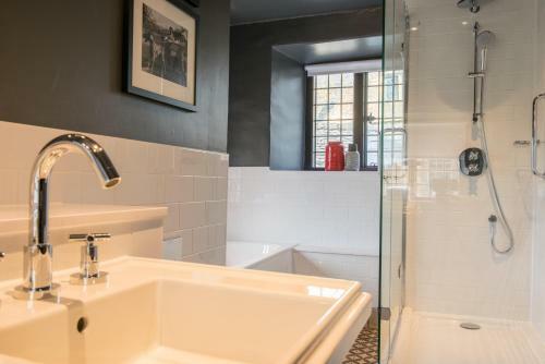 Lygon Arms - The Hotel Collection
