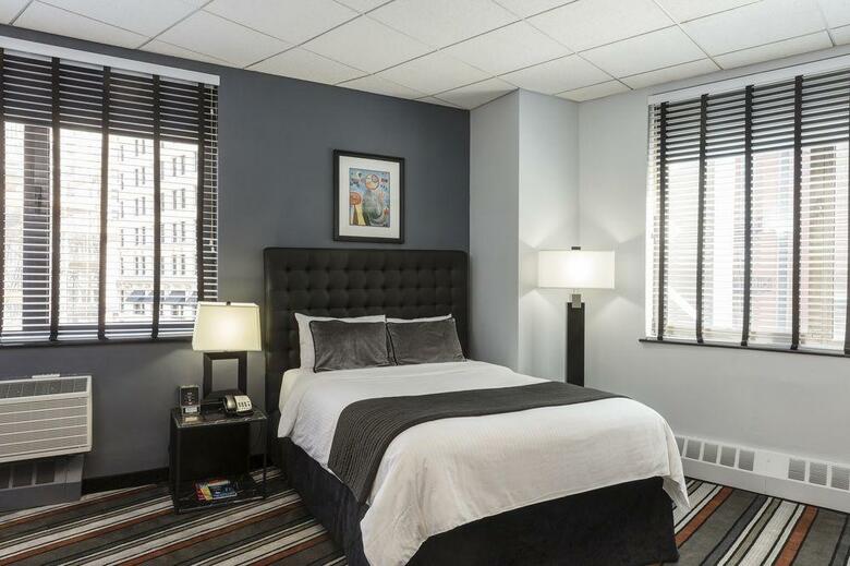 Broadway Plaza Hotel