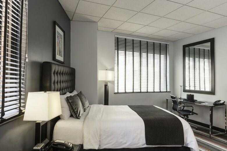 Broadway Plaza Hotel