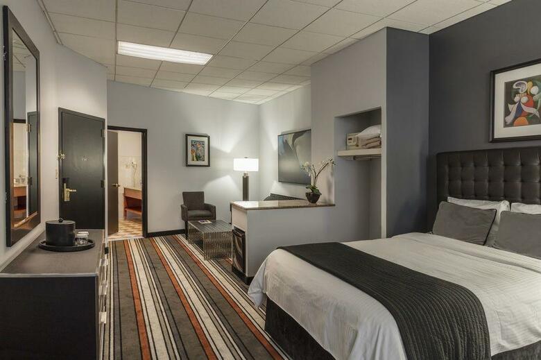 Broadway Plaza Hotel
