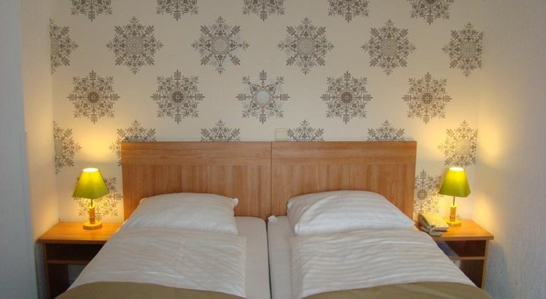Rho Hotel