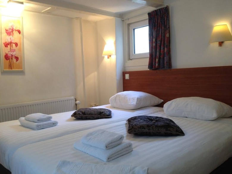 The Townhouse Hotel