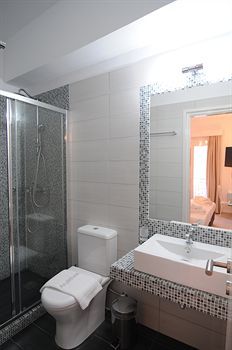 Hotel Arolithos