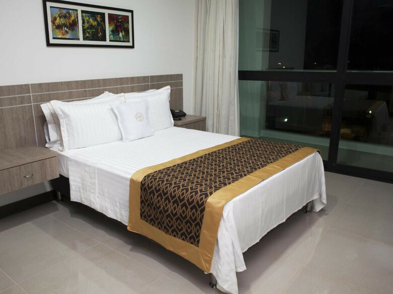Hotel Cinco Monteria