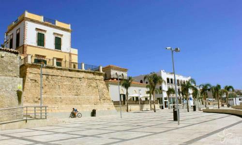 Hostal Sunbeam House