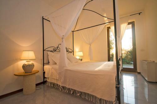 Cala D'aspide Resort