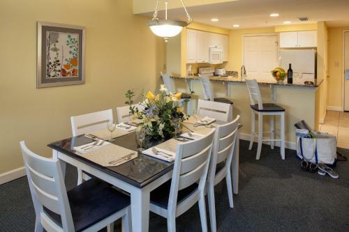 Hotel Waterside Resort By Spinnaker