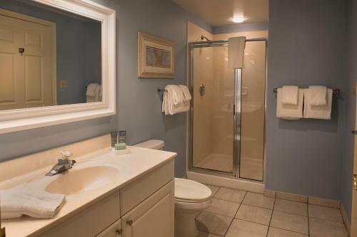 Hotel Waterside Resort By Spinnaker