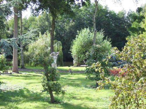La Maison De L'epous�e B&B