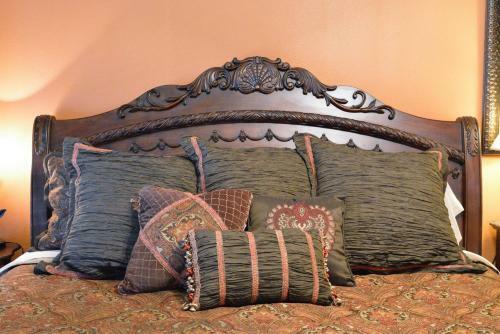 Bed & Breakfast Iron Horse Inn