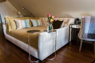 Stonehurst Place Bed & Breakfast