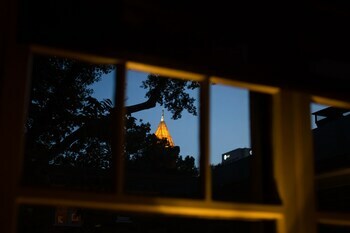 Stonehurst Place Bed & Breakfast