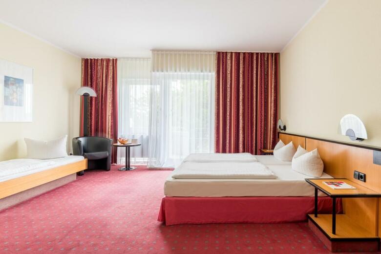 Hotel Azimut Dresden