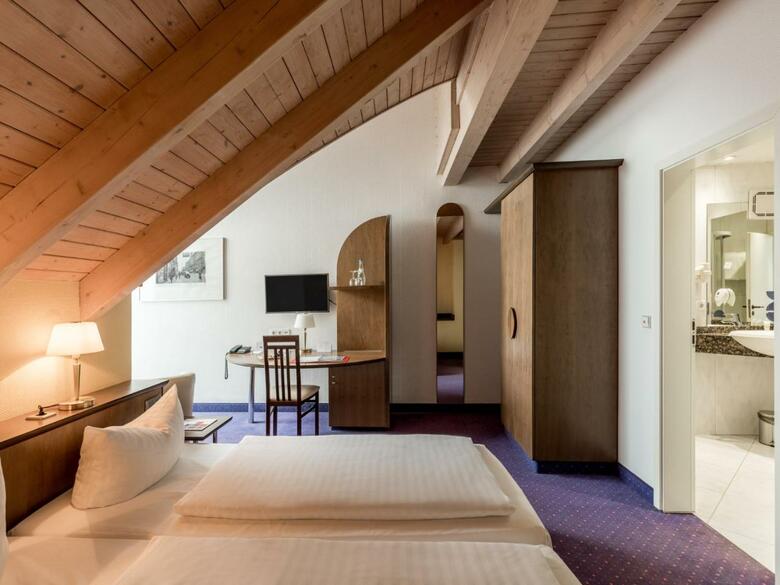 Hotel Azimut Dresden