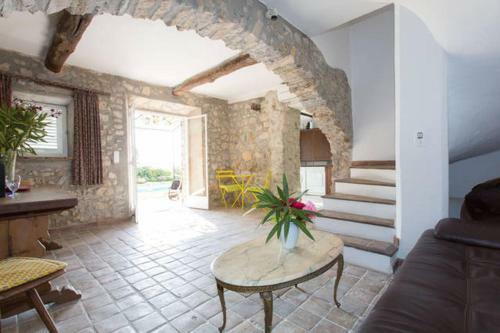 Villa C�te D'azur View Of Cannes Bay