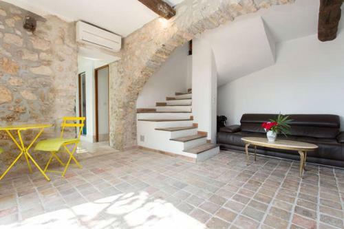 Villa C�te D'azur View Of Cannes Bay