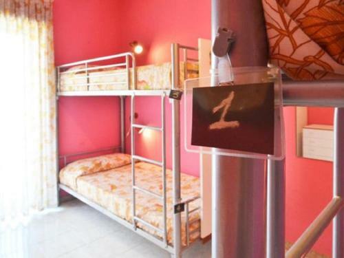 Gianni House Backpackers Hostel