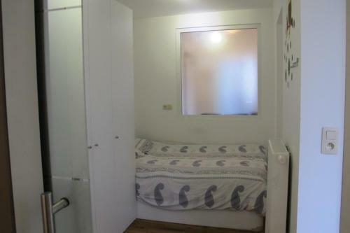 Apartment Tour & Taxis 3