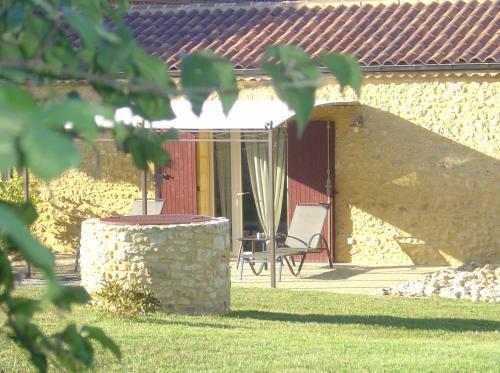 Hostal Domaine Du Champ De L'hoste