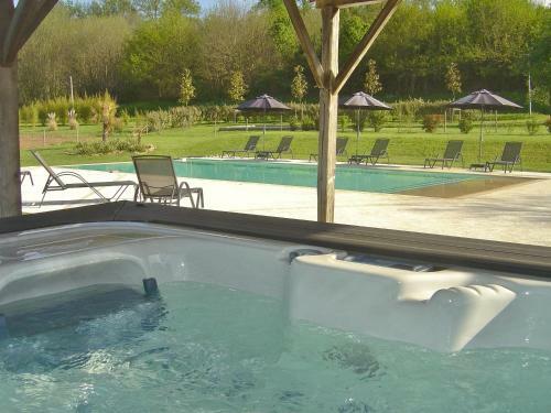 Hostal Domaine Du Champ De L'hoste