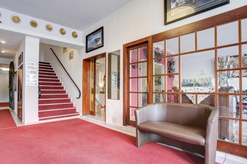 Hotel Consul