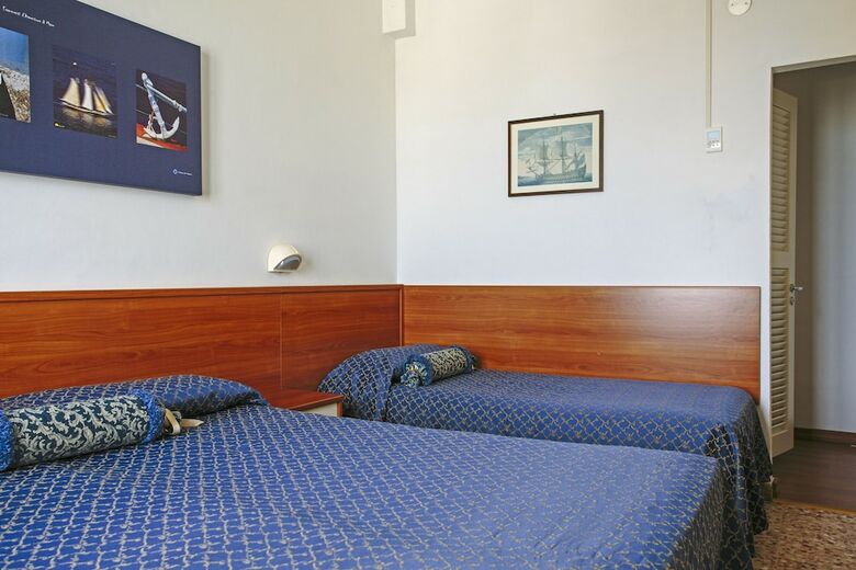 Hotel Paradiso