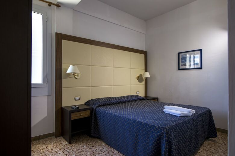 Hotel Paradiso