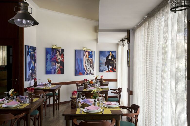 Hotel Paradiso