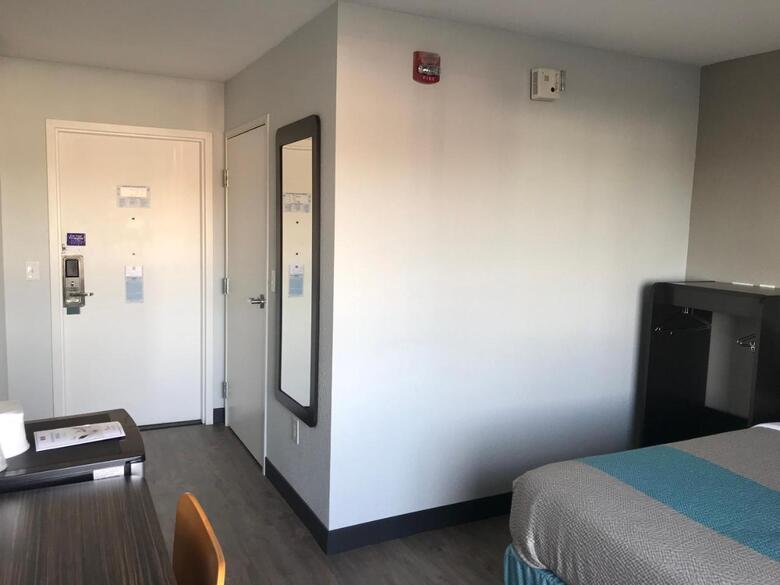 Motel 6 Fort Wayne