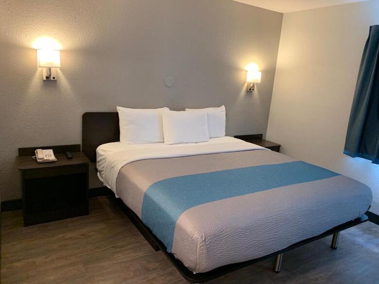 Motel 6 Fort Wayne