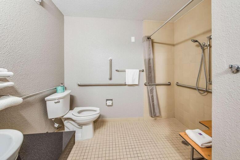 Motel 6 Fort Wayne