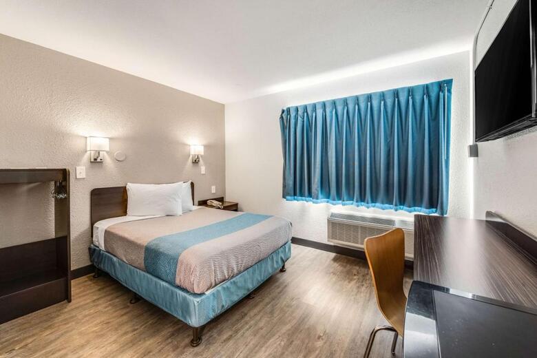 Motel 6 Fort Wayne
