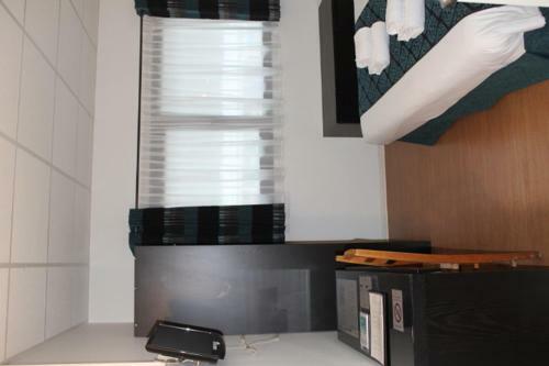 Brit Hotel L'adresse