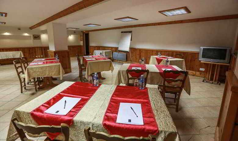 Hotel Athena