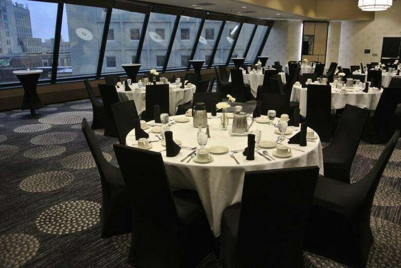 Radisson Hotel Fargo