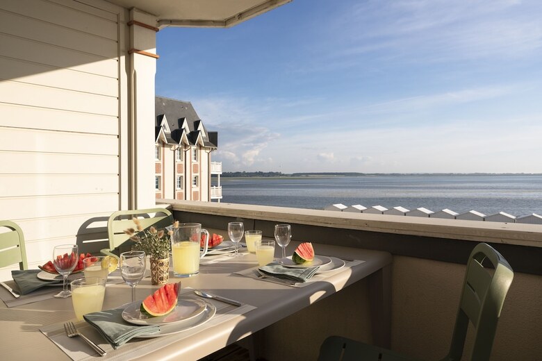 Aparthotel Pierre & Vacances Premium � R�sidence de La Plage �