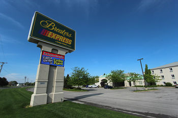 Hotel Cedar Points Breakers Express