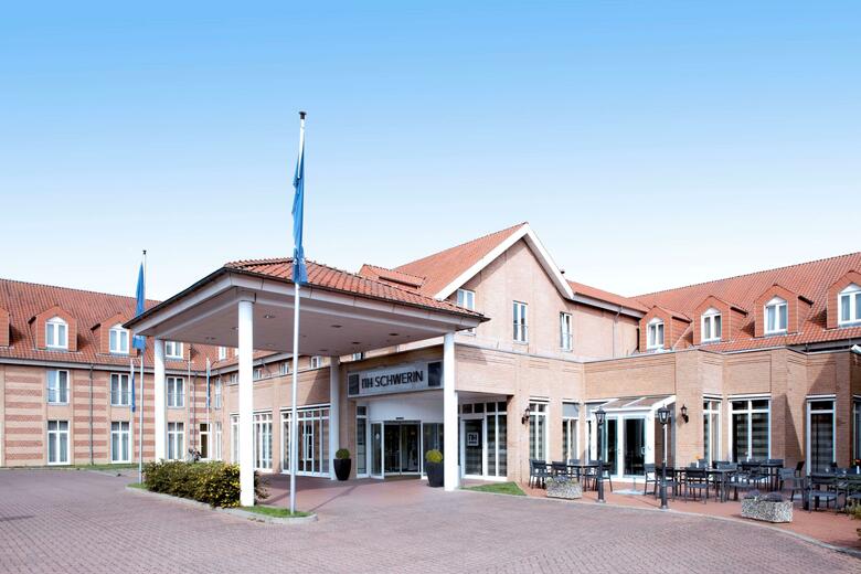 Hotel Courtyard By Marriott Schwerin