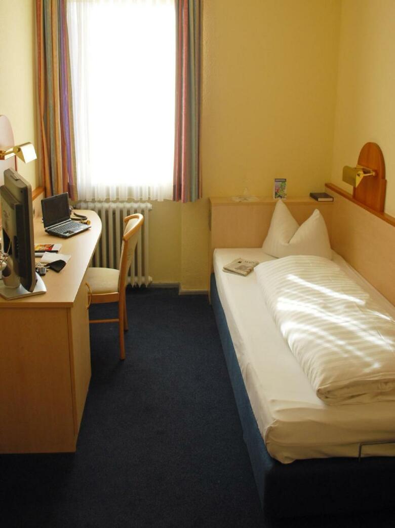 City Partner Hotel Strauss