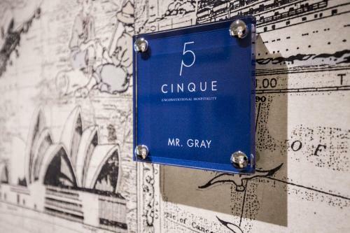 Hostal Cinque
