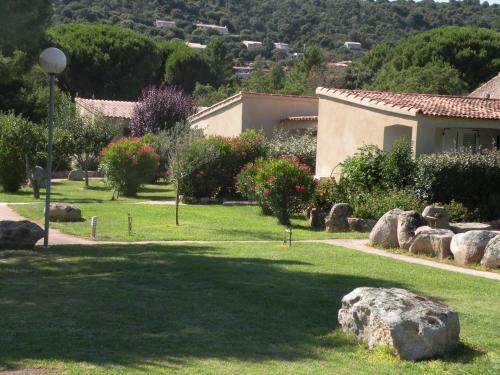 Hostal Les Jardins De Santa Giulia